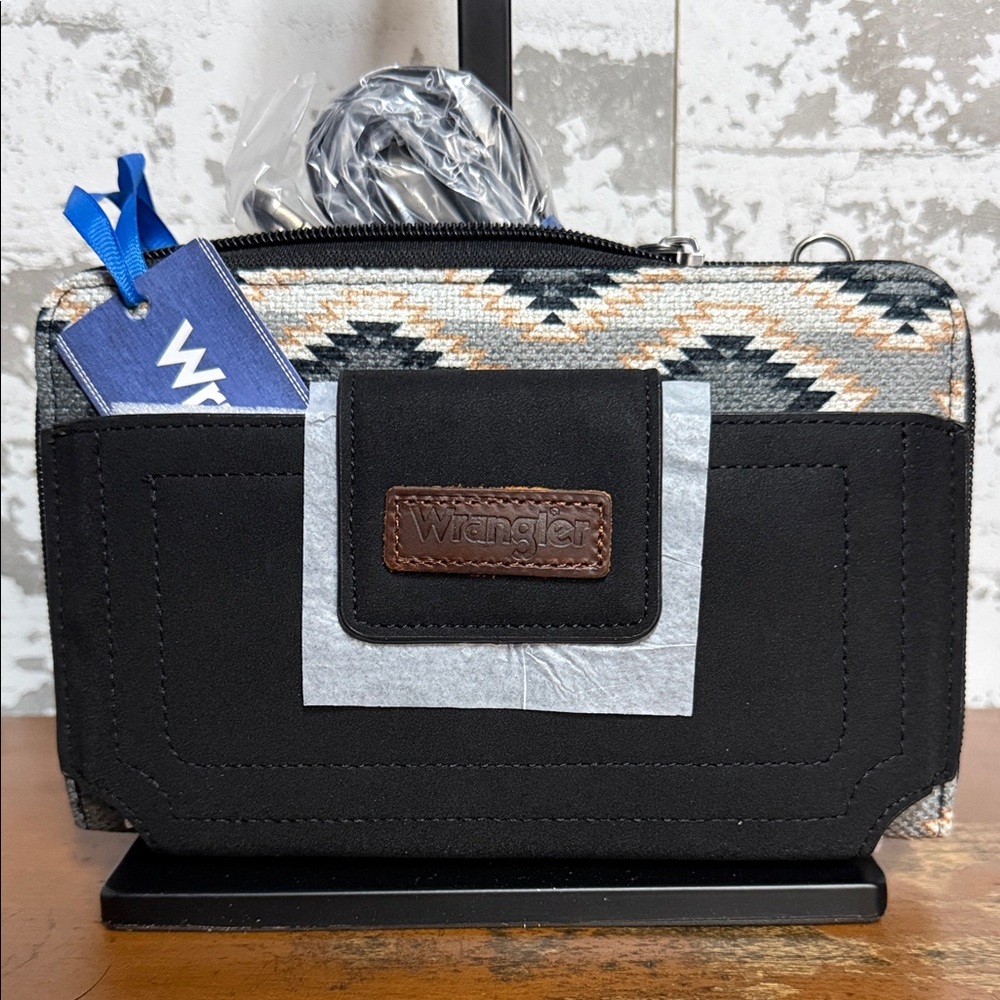 Wrangler Black and Geometric Patterned Phone Wallet w/strap